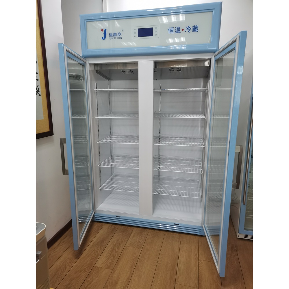 Commercial Kitchen Door - Suitable for all new smart devicesGlass